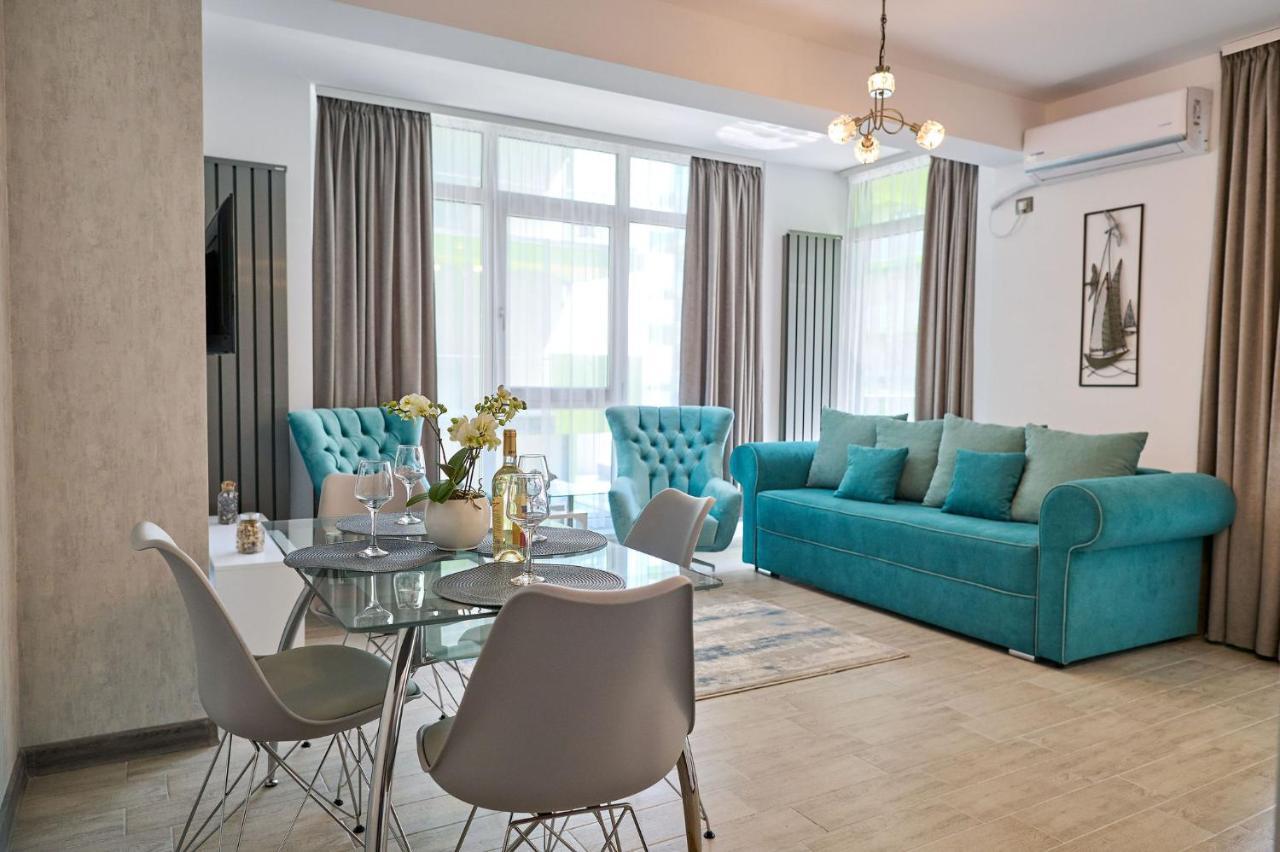 Seastar Apartment - Spa N Pools Beach Resort Mamaia Exterior foto